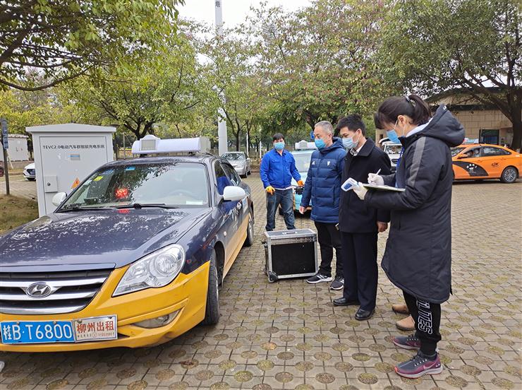 助出租汽车行业抗疫情 计量精准服务保安全