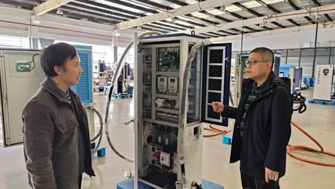 柳州深入充电桩企业调研，护航新能源产业发展